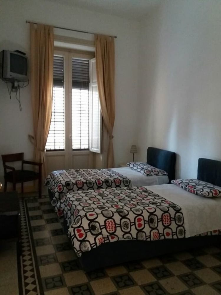 巴勒莫 Palazzo Savona酒店 外观 照片